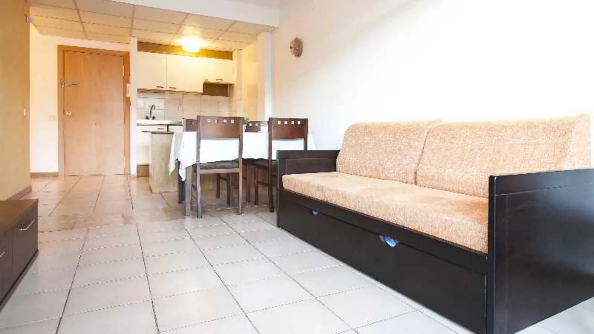 C&B Apartamento Catalunya 92 Salou 2*,